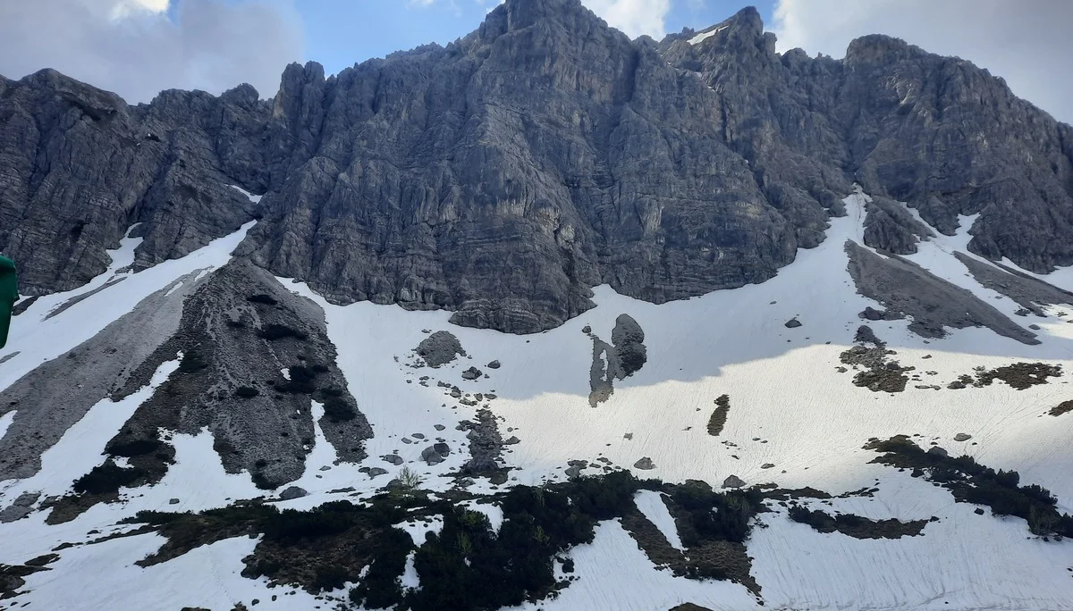 Blick zur Nordwand mit Klettersteig | © privat