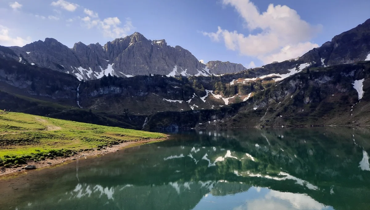 Traualpsee mit Lachenspitze | © privat