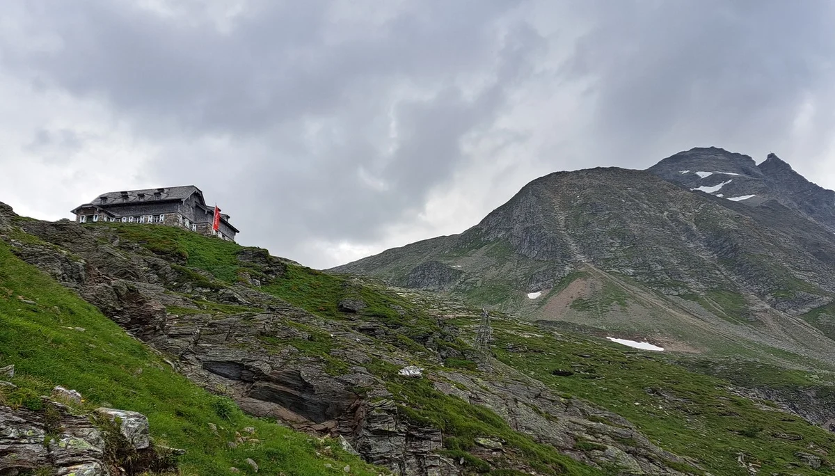 Schutzhaus Neubau und Hoher Sonnblick | © privat