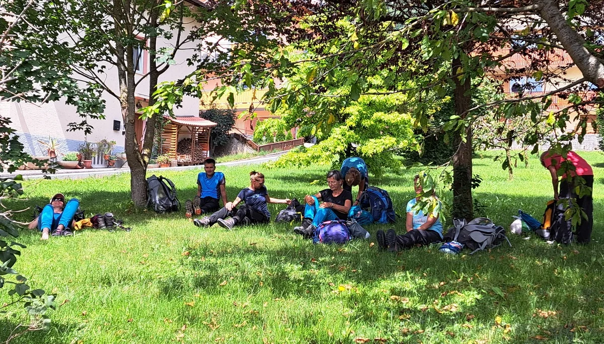 chillen auf dem Rasen | © C.Ammann