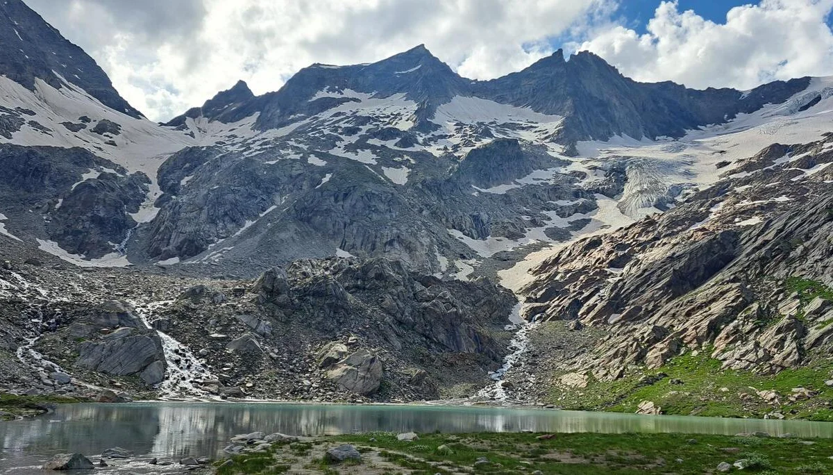 Simonysee mit vord. und hinterer Gubachspitze | © C.Ammann