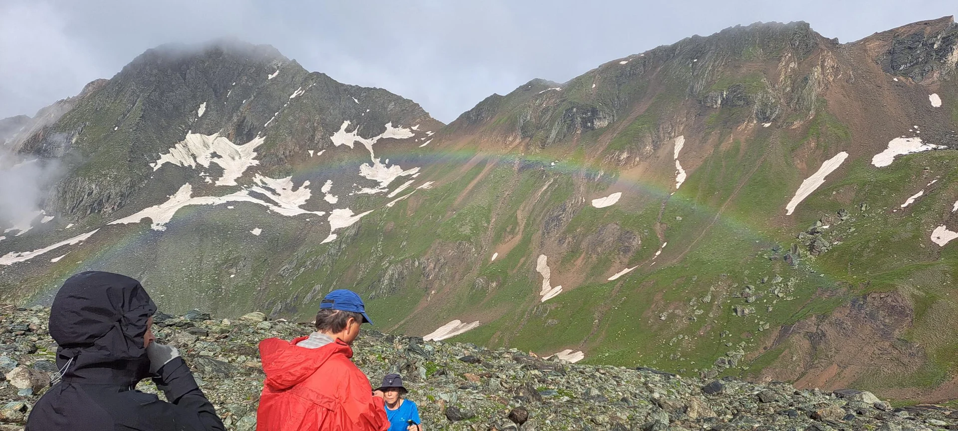 am Aufstieg zur Kreuzspitze | © C. Ammann