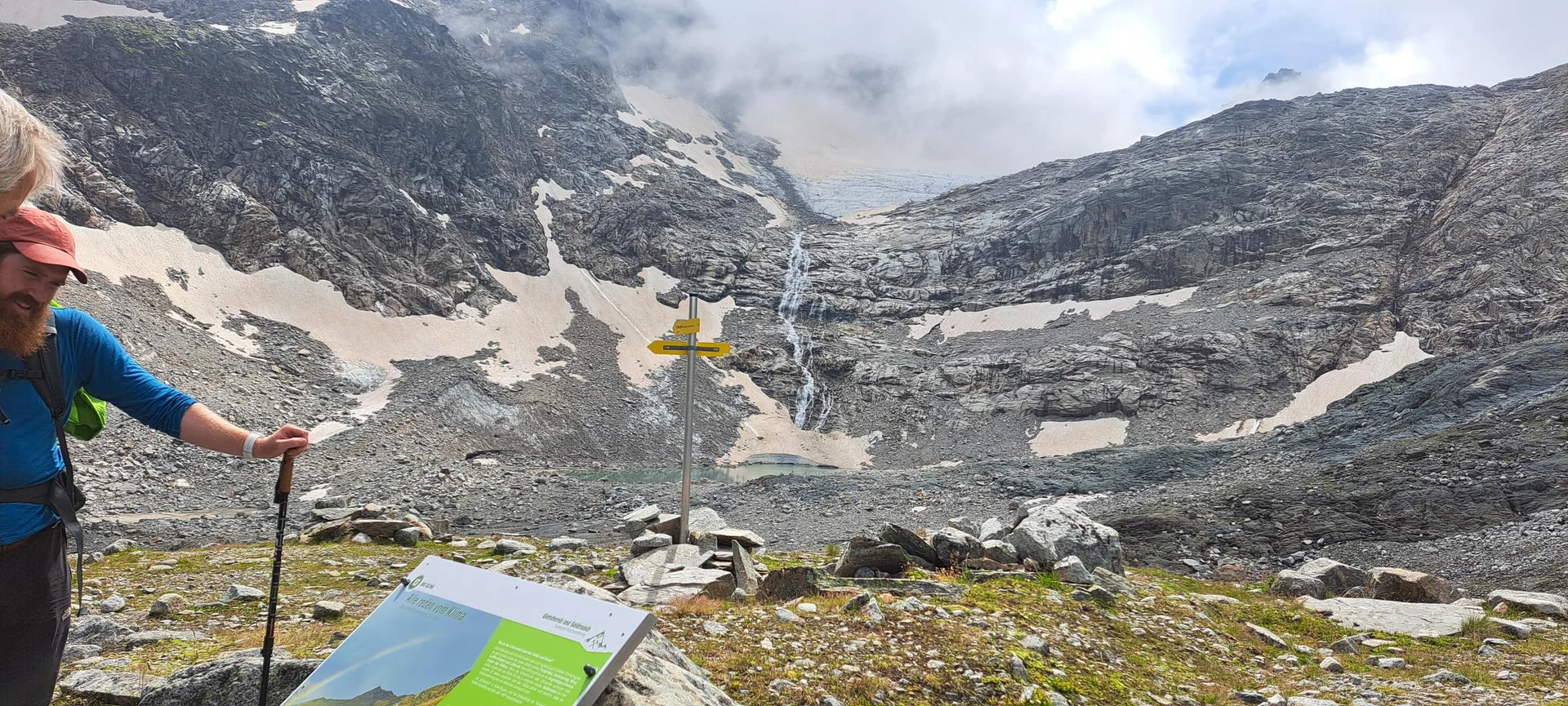 auf dem Gletscherschaupfad | © C. Ammann