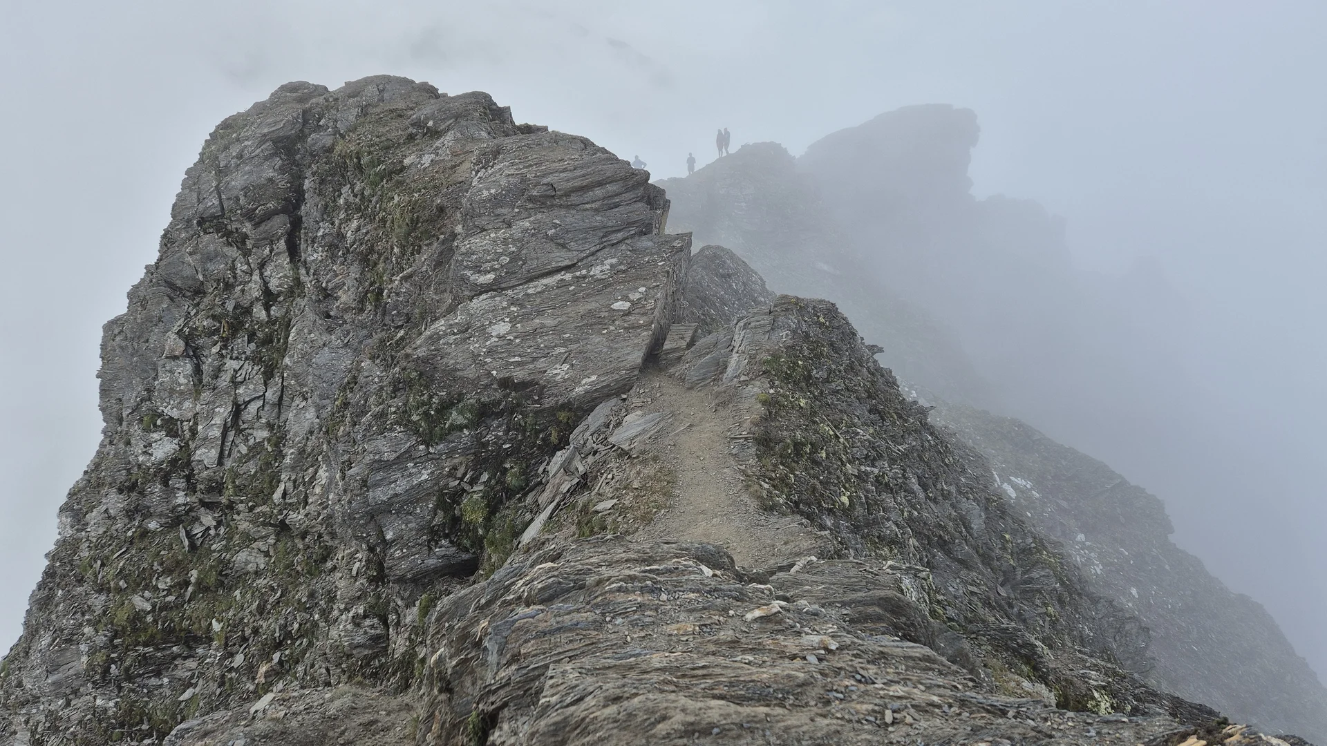 Wolkenstimmung an der Wurmaulspitze | © Annette Gröbner