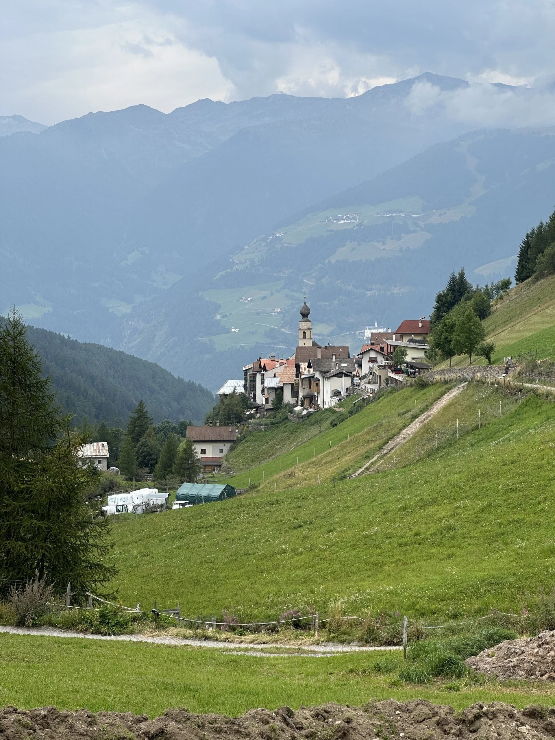 Aufstieg von Planeil | © Corinna