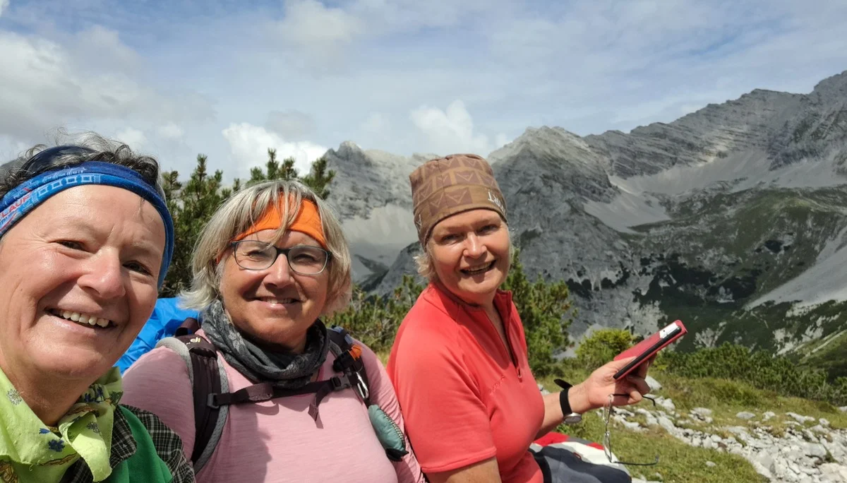 glückliche Bergsteigerinnen | © privat