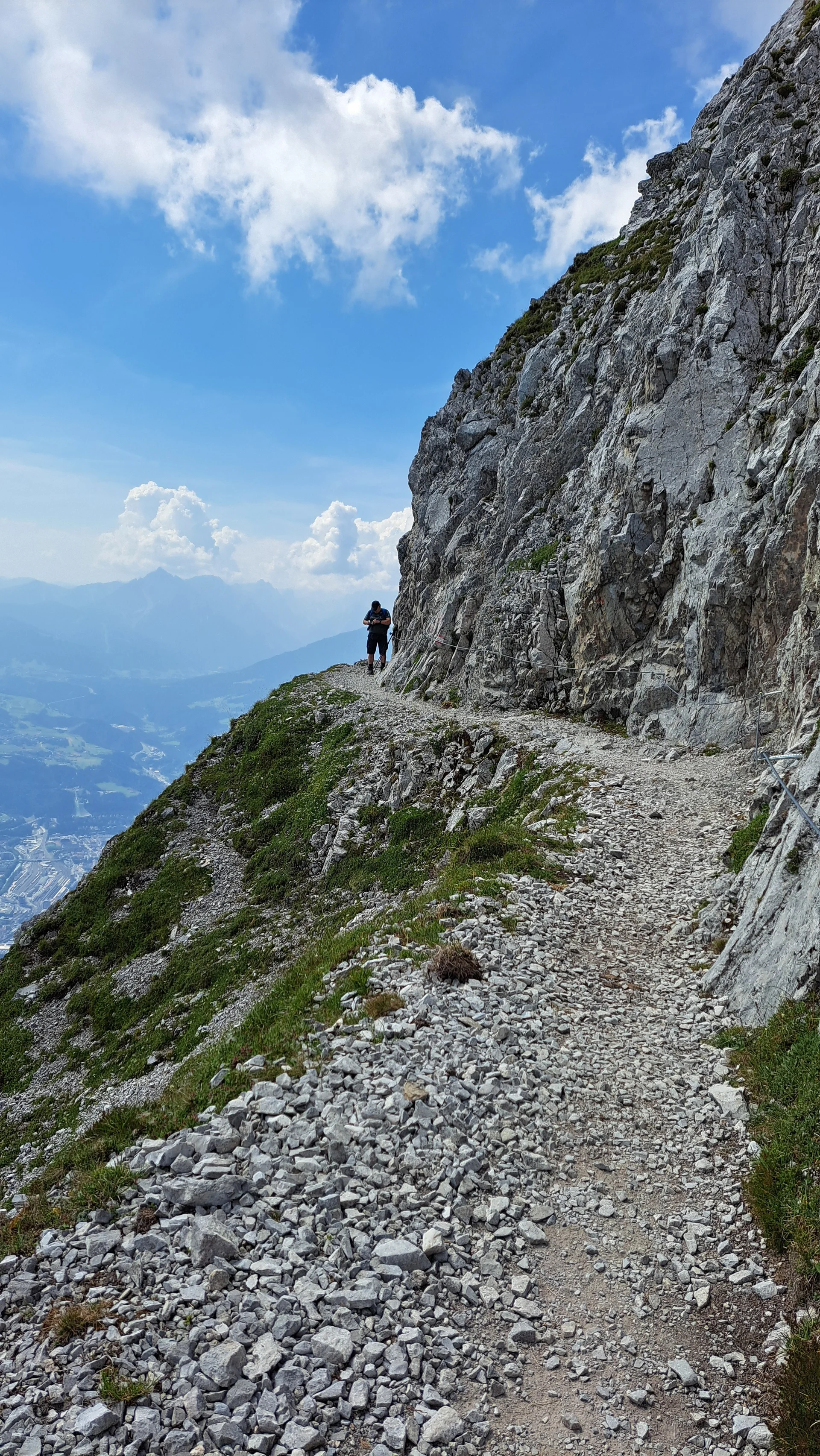 Rückblick am Goetheweg mit Günter | © privat