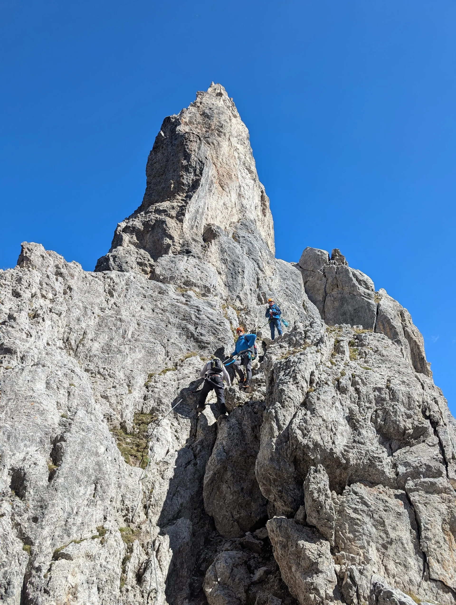 Im Klettersteig zum Arzalpenturm | © Andreas T.