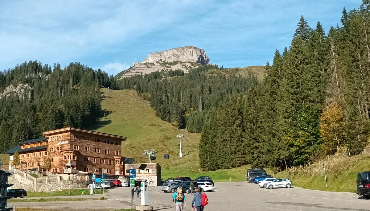 Start der Tour mit der Bahn | © DAV Augsburg Senioren