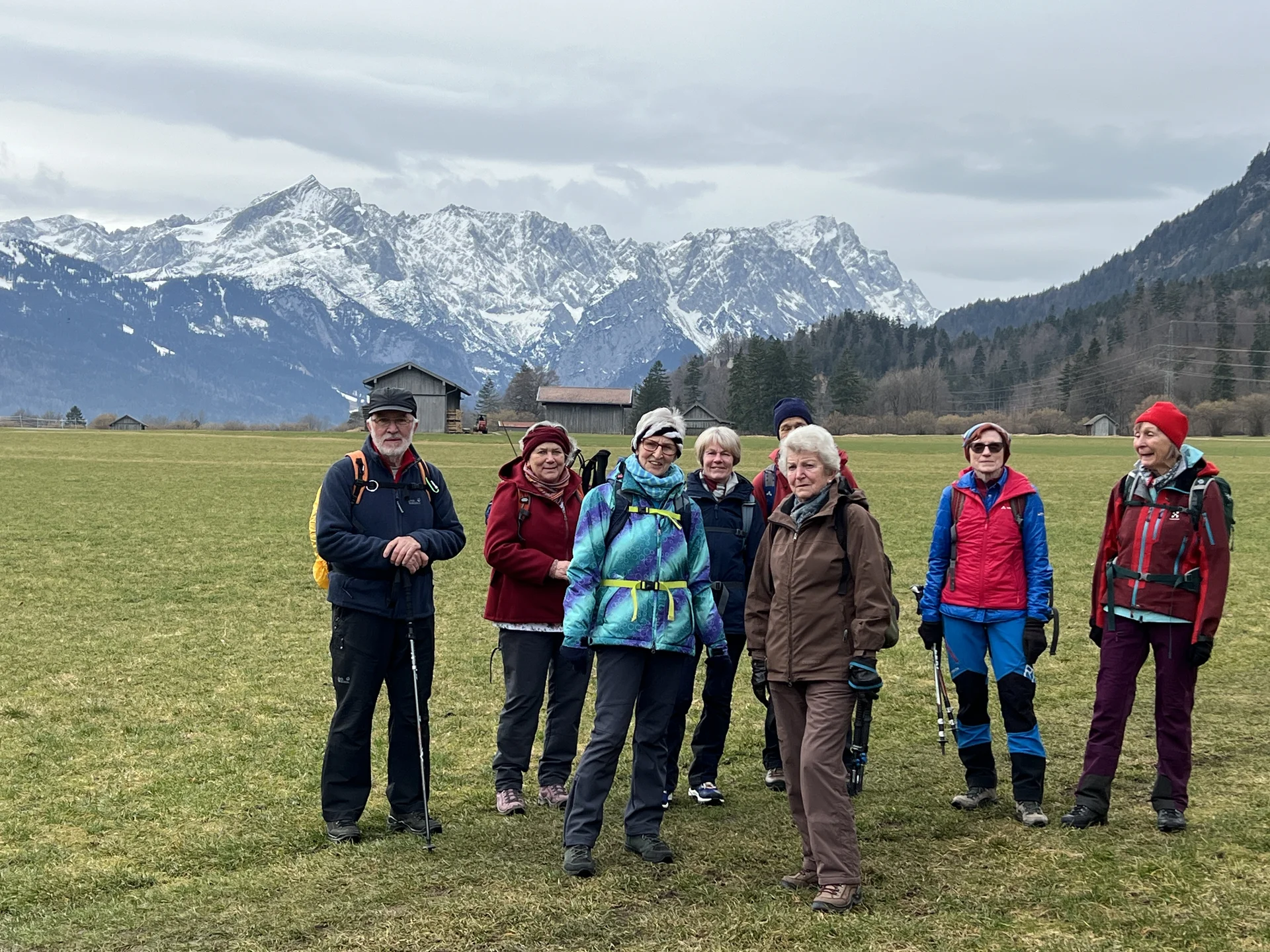Grüne Wiesen bei Farchant | © DAV Augsburg Senioren