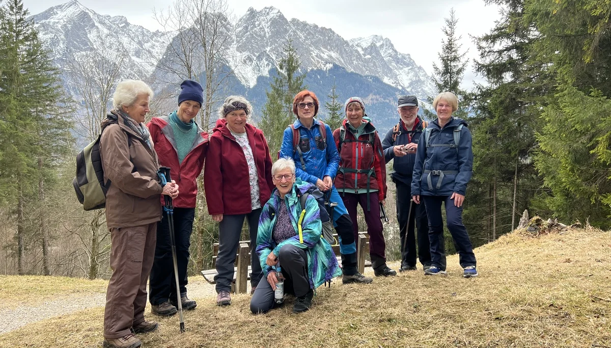 Vor dem Abstieg ins Tal | © DAV Augsburg Senioren