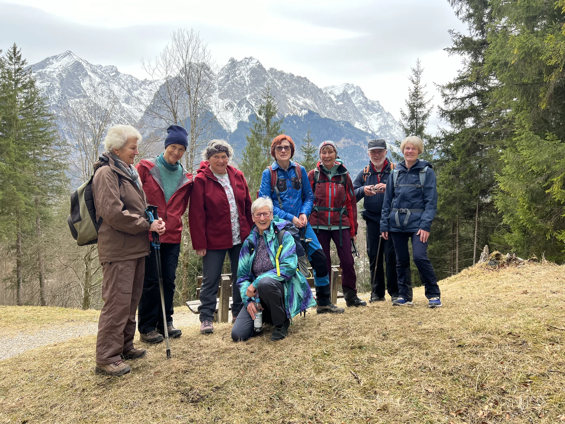 Vor dem Abstieg ins Tal | © DAV Augsburg Senioren