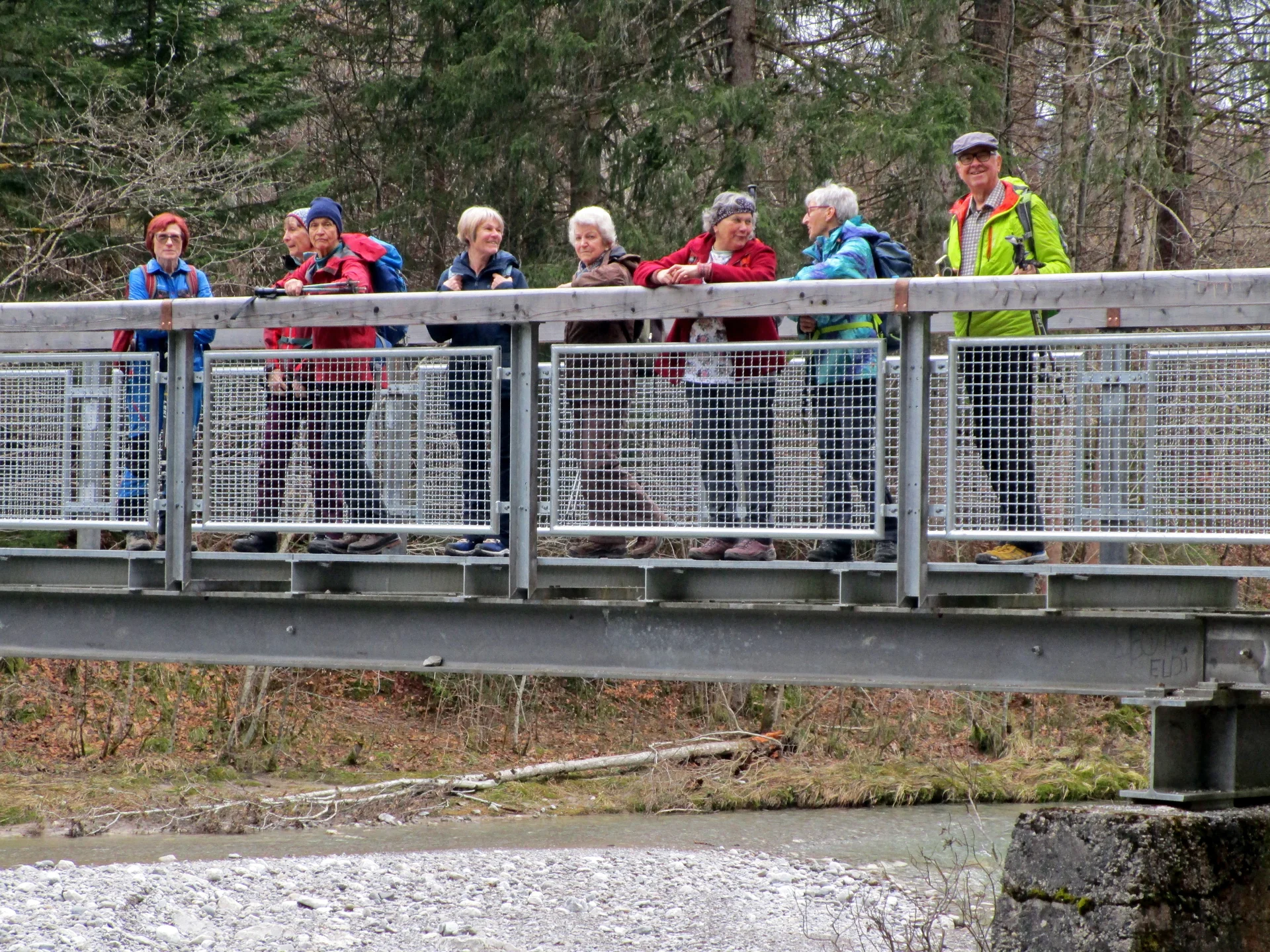 Steg über die Loisach | © DAV Augsburg Senioren