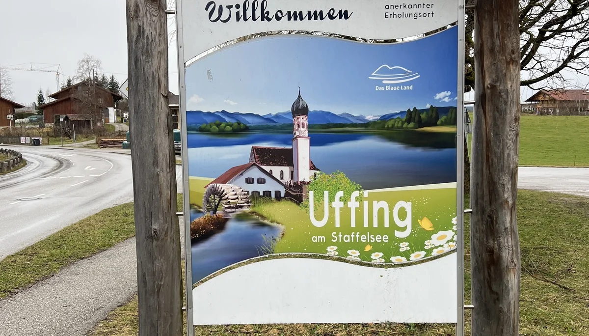 Uffing begrüßt uns in der nähe des Bahnhofs | © DAV Augsburg Senioren