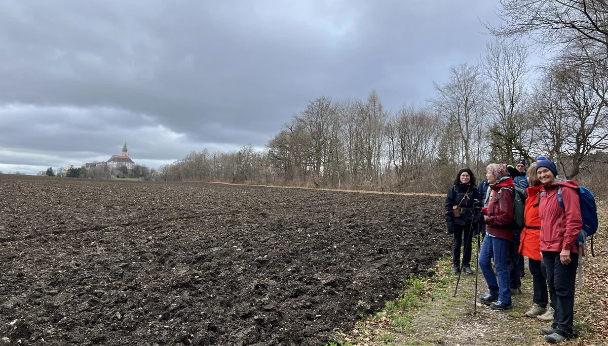 Am Weg nach Seefeld - Blick zurück nach Kloster Andechs | © DAV Augsburg Senioren