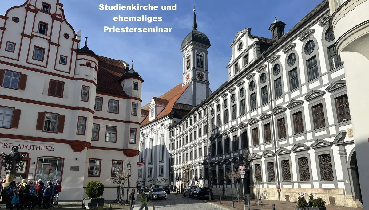 Dillingen - Obere Apotheke, Studienkirche und ehem. Priesterseminar | © DAV Augsburg Senioren