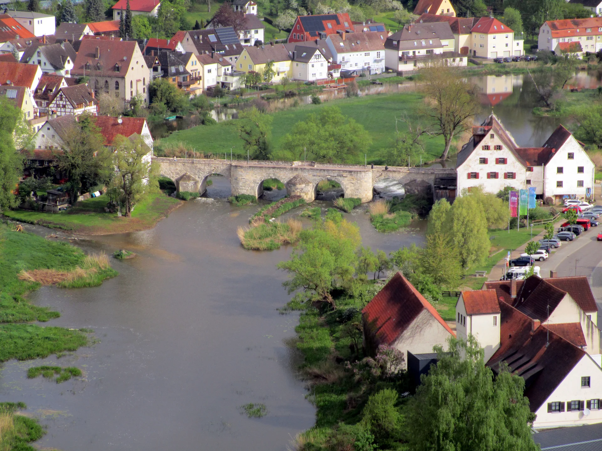 Historische Bogenbrücke in Harburg | © DAV Augsburg Senioren