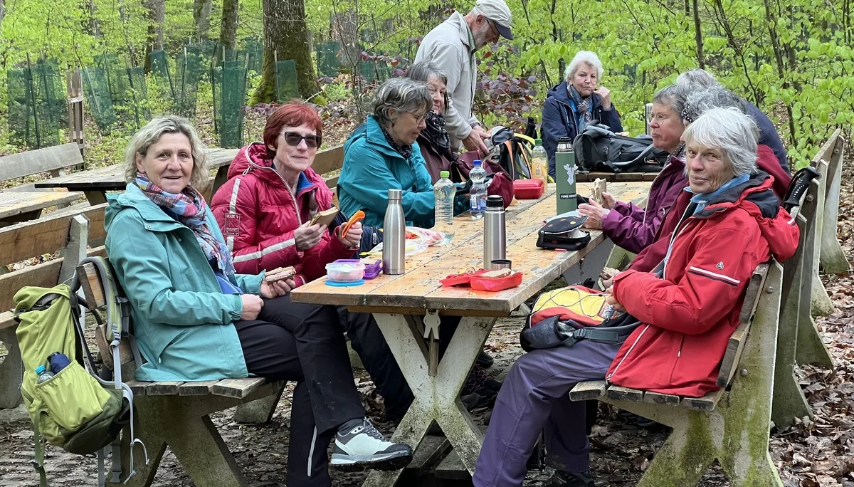 Mittagsrast am Rastplatz Eichbühl | © DAV Augsburg Senioren