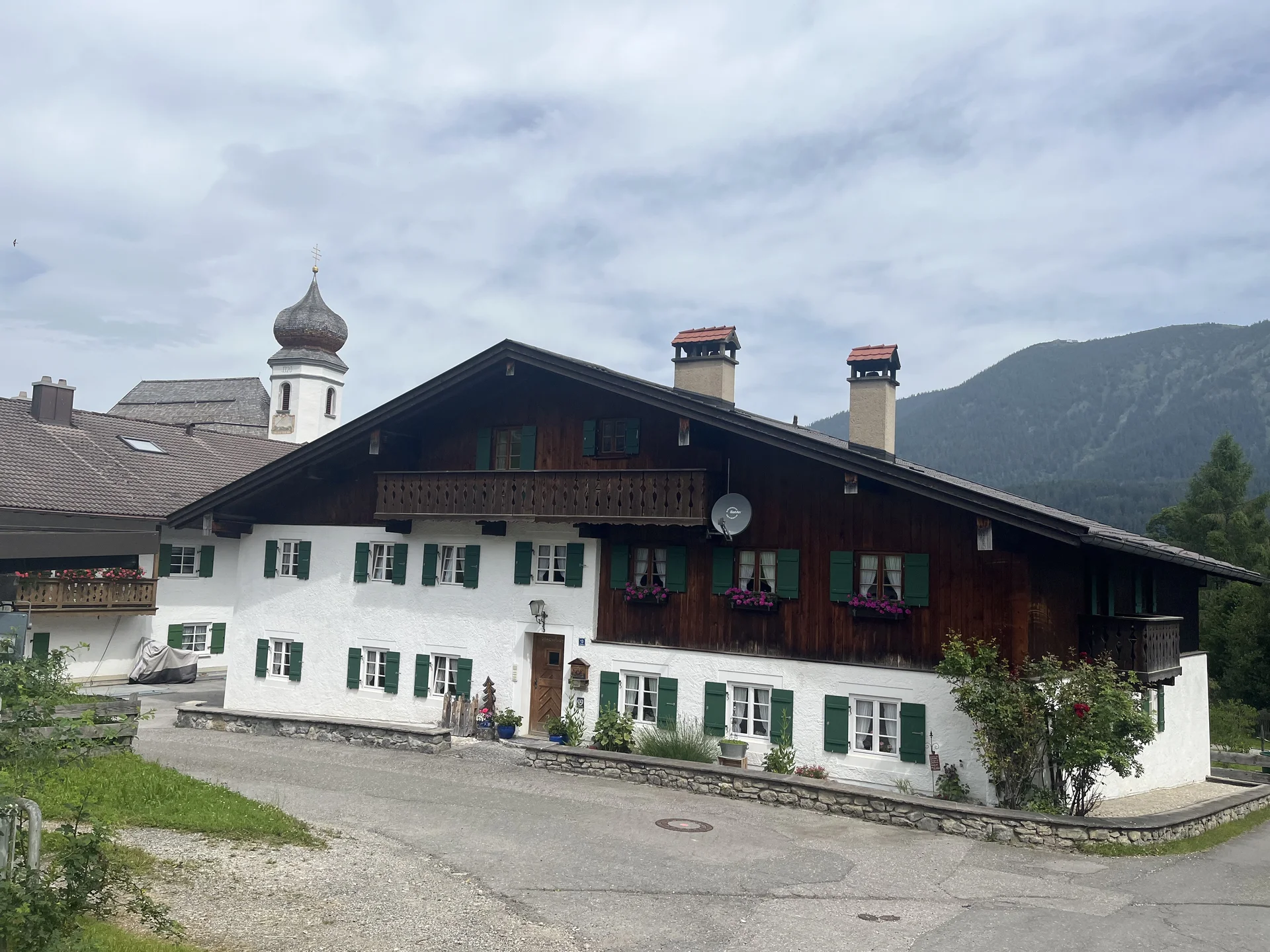 Alter Bauernhof in Wamberg | © DAV Augsburg Senioren