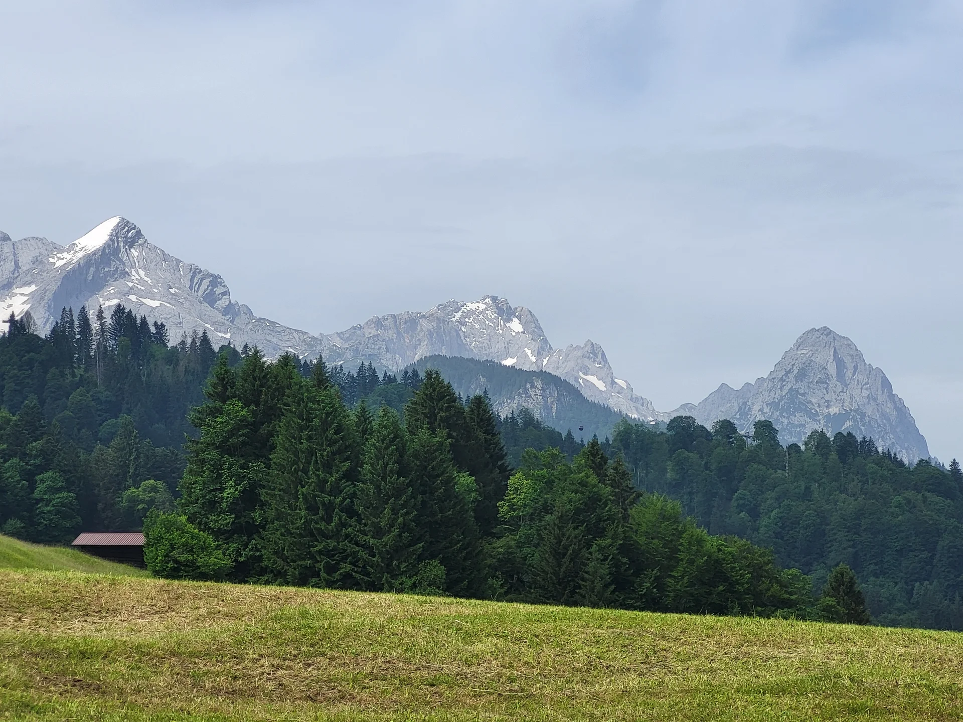 Blick auf Alpspitze, Zugspitze und Waxenstein | © DAV Augsburg Senioren