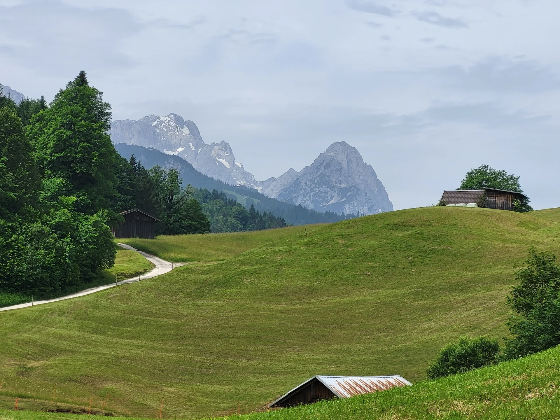 Zugspitze und Waxenstein | © DAV Augsburg Senioren
