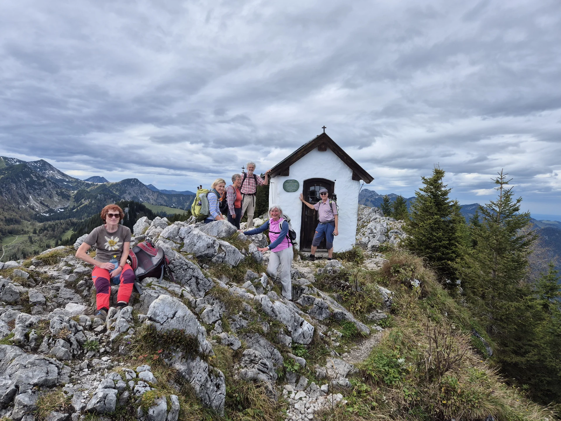 Brünnstein (1.619 m) mit Kapelle | © DAV Augsburg Senioren
