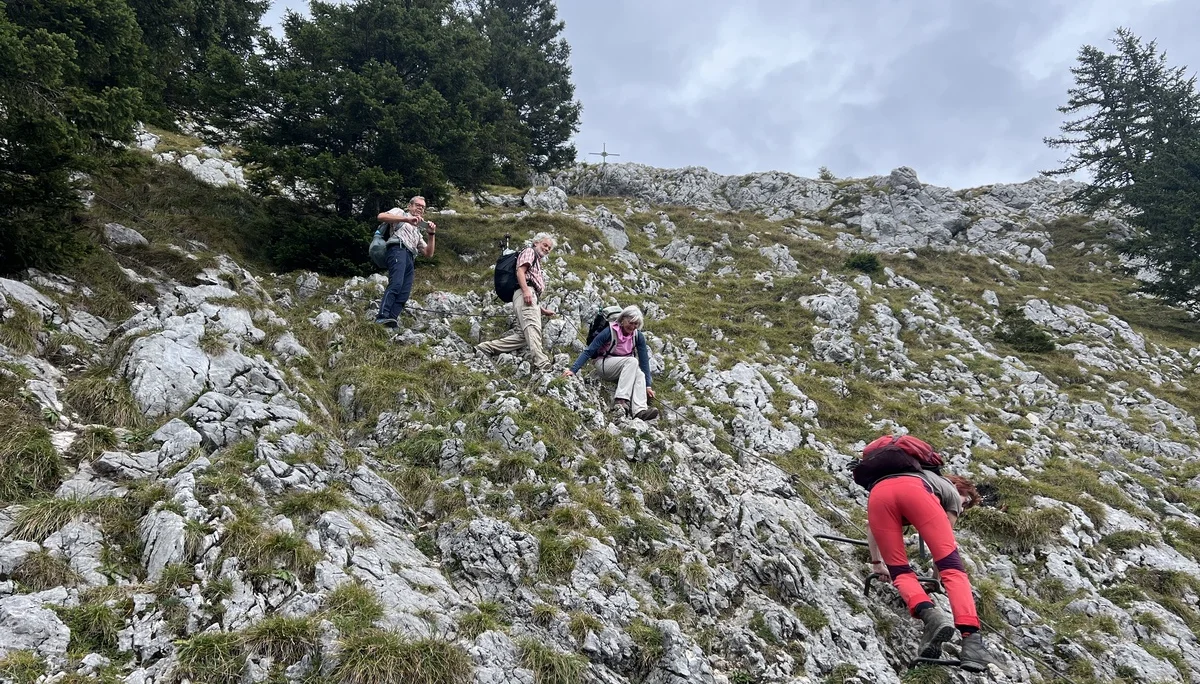 Felsiger Abstieg vom Brünnstein zur Himmelmoos-Alm | © DAV Augsburg Senioren