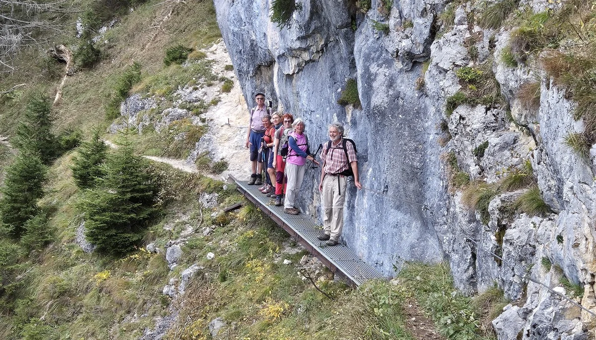 Aufstieg zum Brünnsteinhaus - eine enge Passage | © DAV Augsburg Senioren