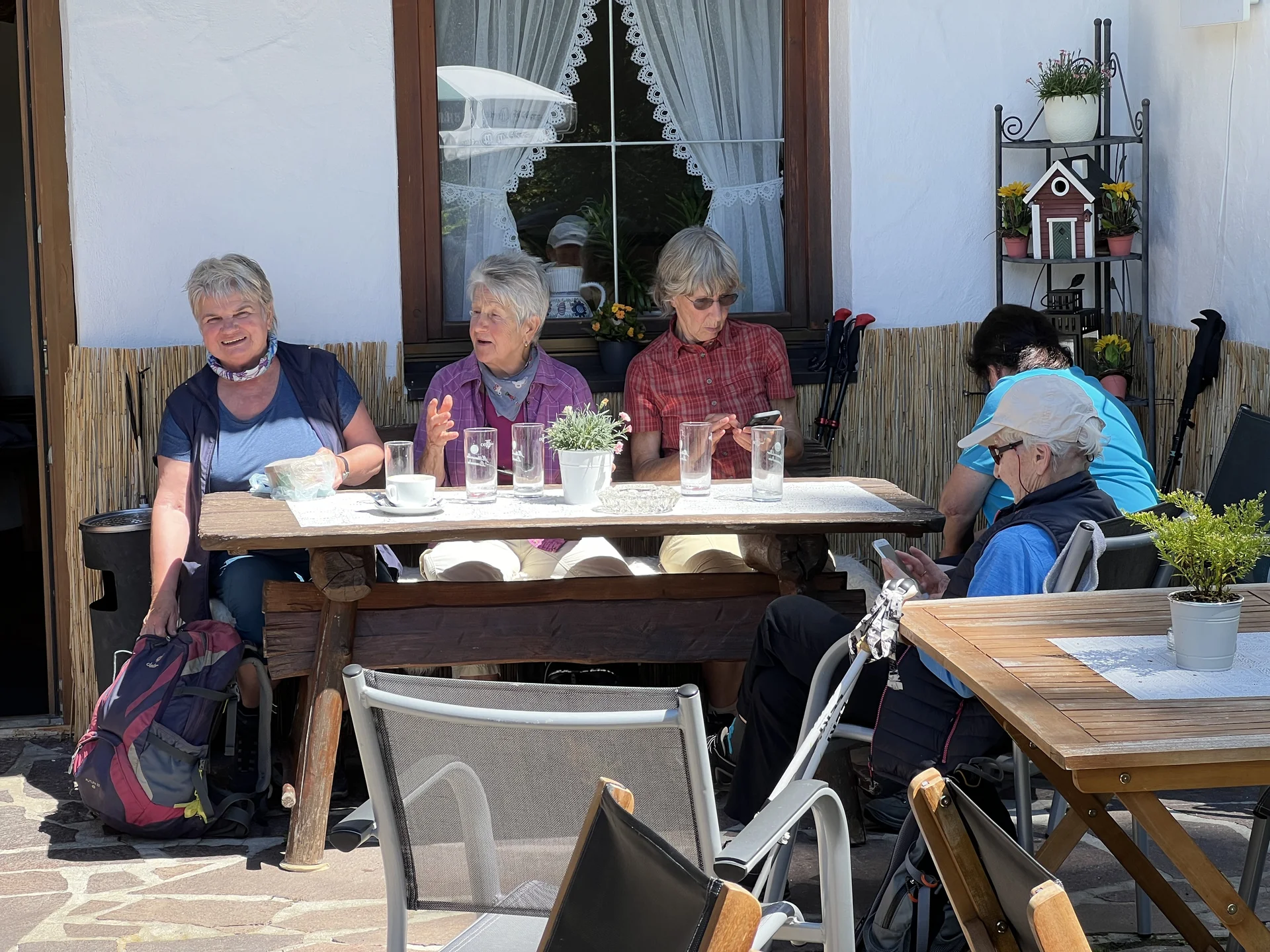 Mittagspause im Bärenwirt in Schanz (Leutaschtal) | © DAV Augsburg Senioren
