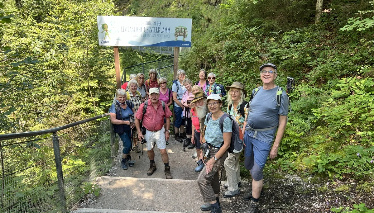 Die C-Gruppe am oberen Eingang der Leutaschklamm | © DAV Augsburg Senioren