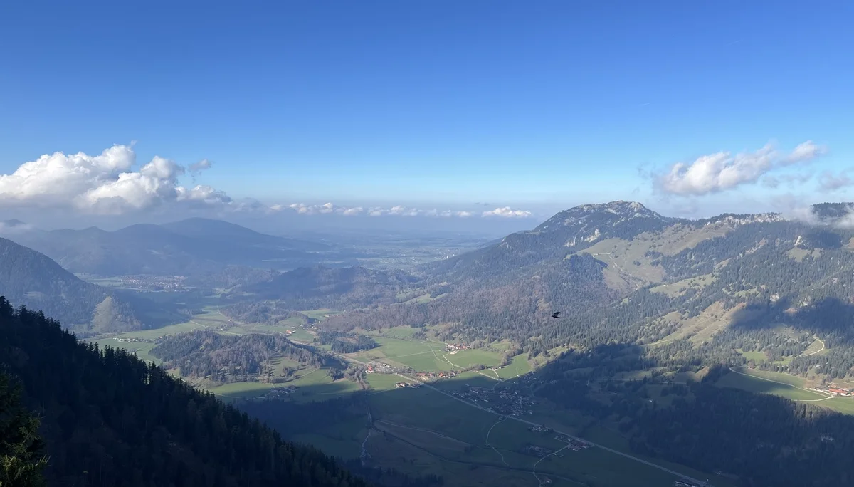 Auf dem Seebergkopf (1.538 m) - Blick nach Nordosten ins Leizachtal (Fischbachau, Breitenstein) | © DAV Augsburg Senioren