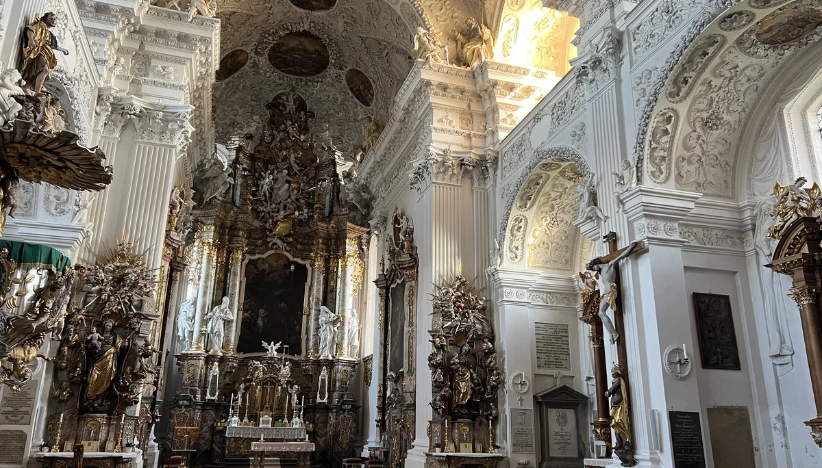 Kloster Holzen - Kirche St. Johannes der Täufer, Inneres | © DAV Augsburg Senioren