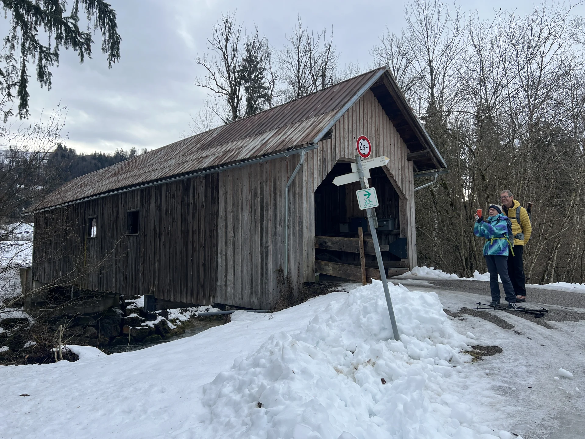 Holzbrücke über die Weißach bei Steinebach | © DAV Augsburg Senioren