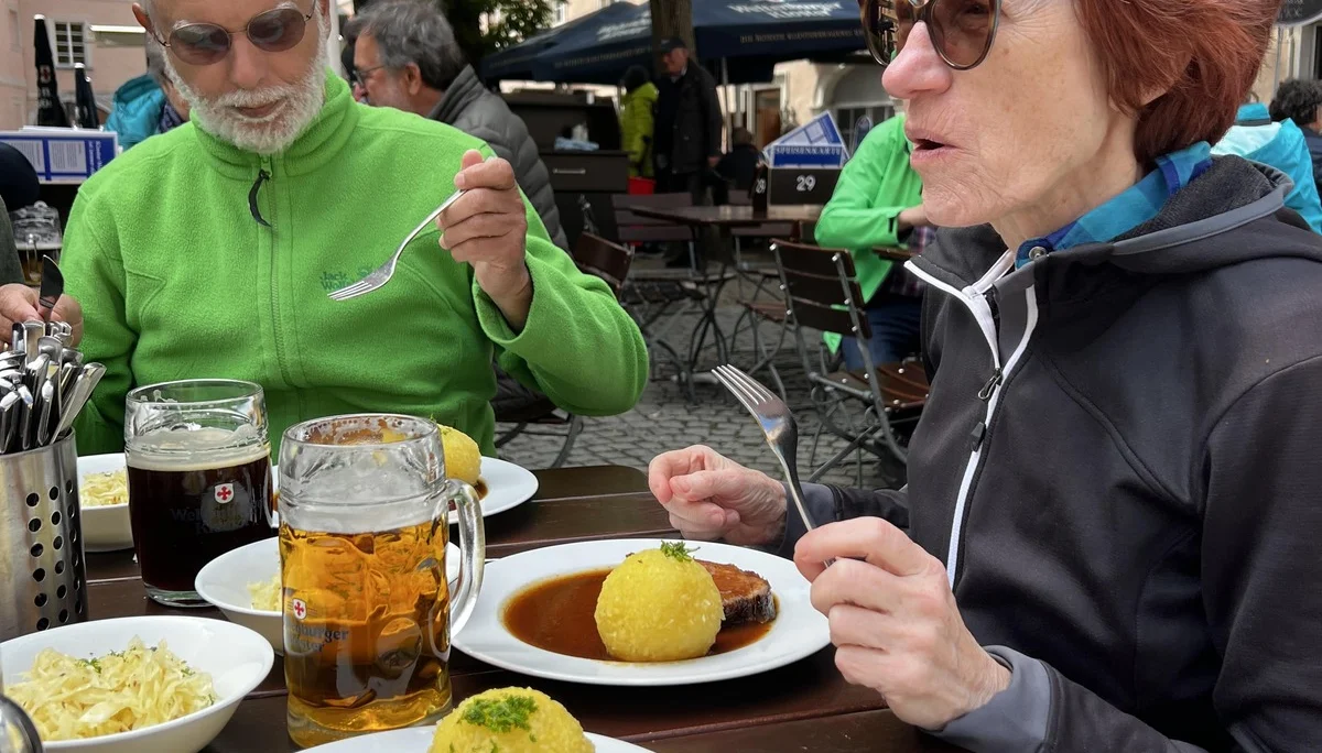Mittagseinkehr im Kloster Weltenburg | © DAV Augsburg Senioren