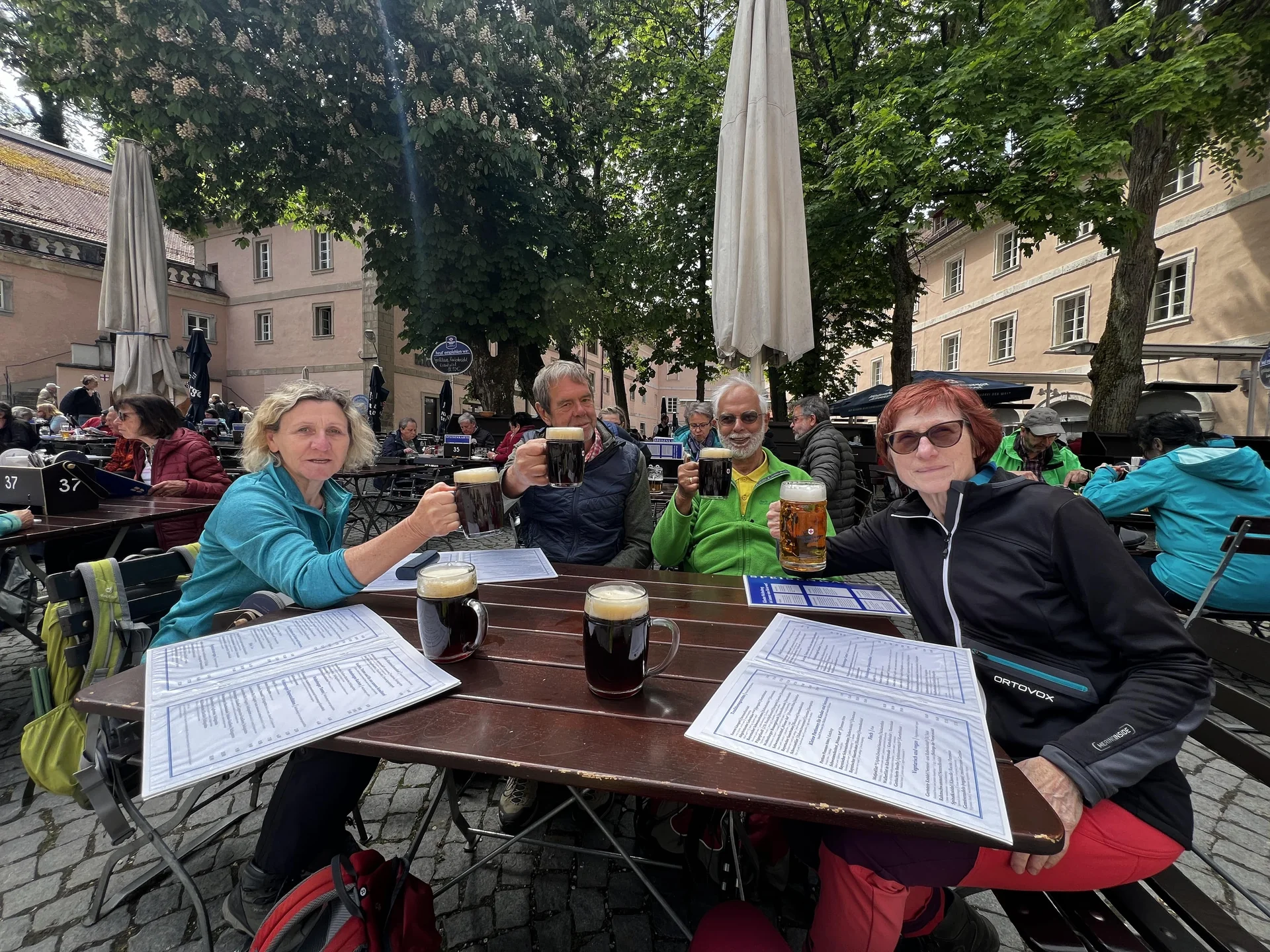 Mittagseinkehr im Kloster Weltenburg | © DAV Augsburg Senioren