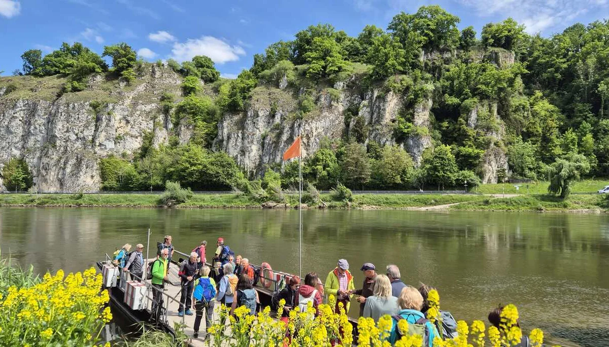 Überfahrt mit der Seilfähre bei Stausacker | © DAV Augsburg Senioren