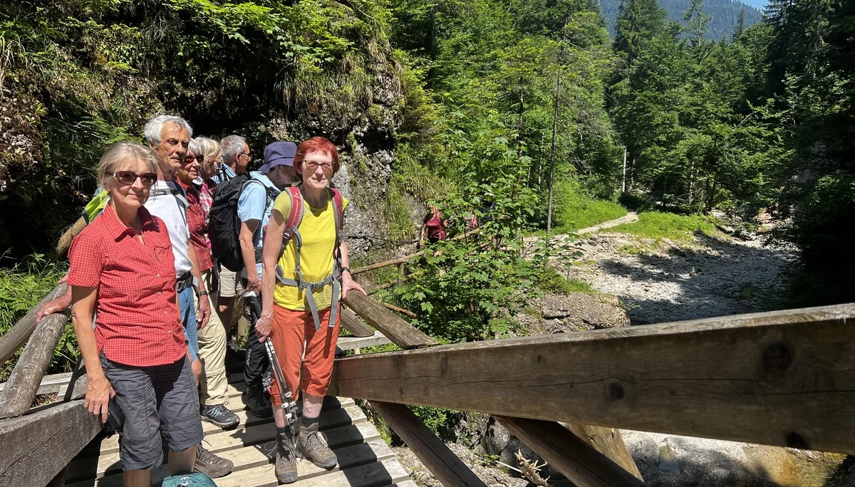 Die neue Brücke über den Ostertalbach | © DAV Augsburg Senioren