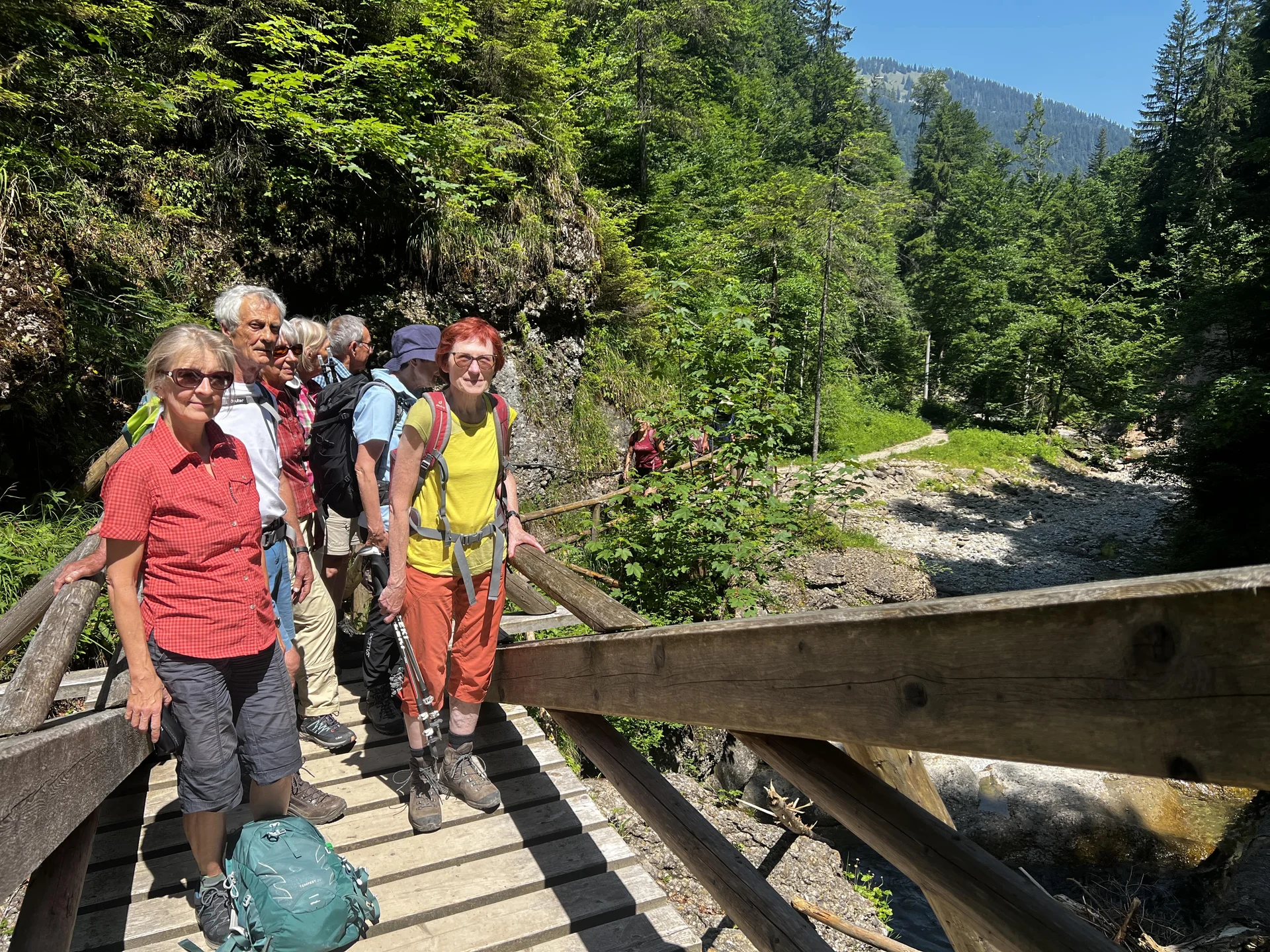Die neue Brücke über den Ostertalbach | © DAV Augsburg Senioren