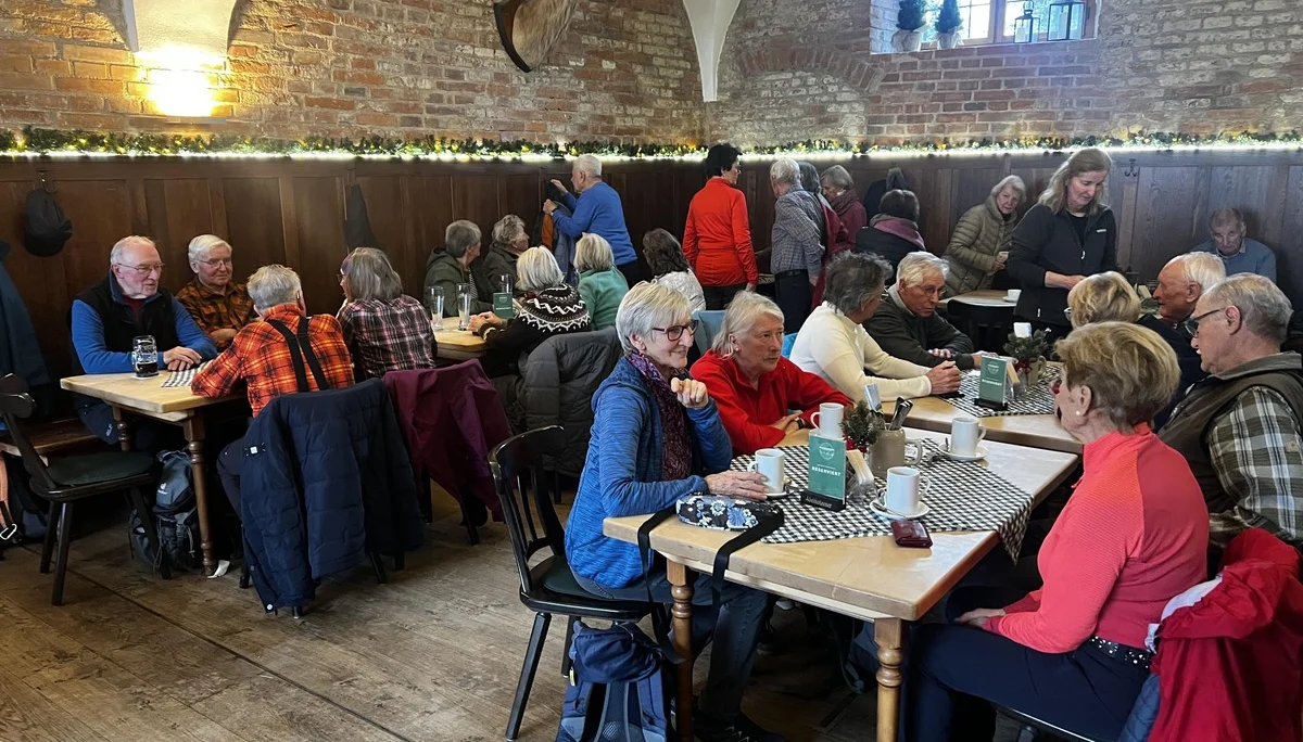Einkehr im Klostergasthof Thierhaupten | © DAV Augsburg Senioren
