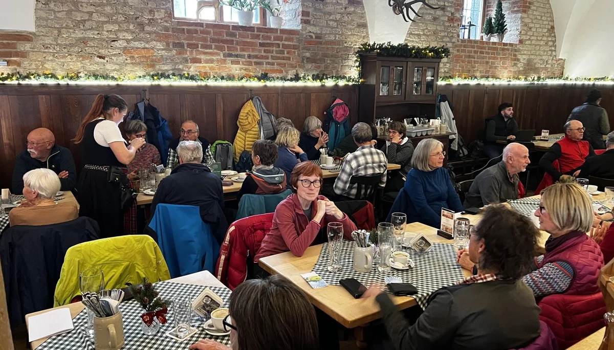 Einkehr im Klostergasthof Thierhaupten | © DAV Augsburg Senioren