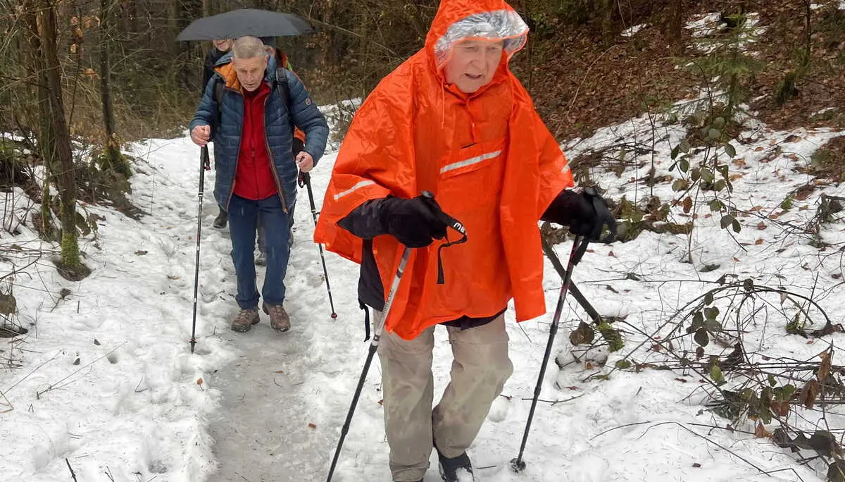In Matsch und Schnee zwischen Burgthann und Grünsberg | © DAV Augsburg Senioren