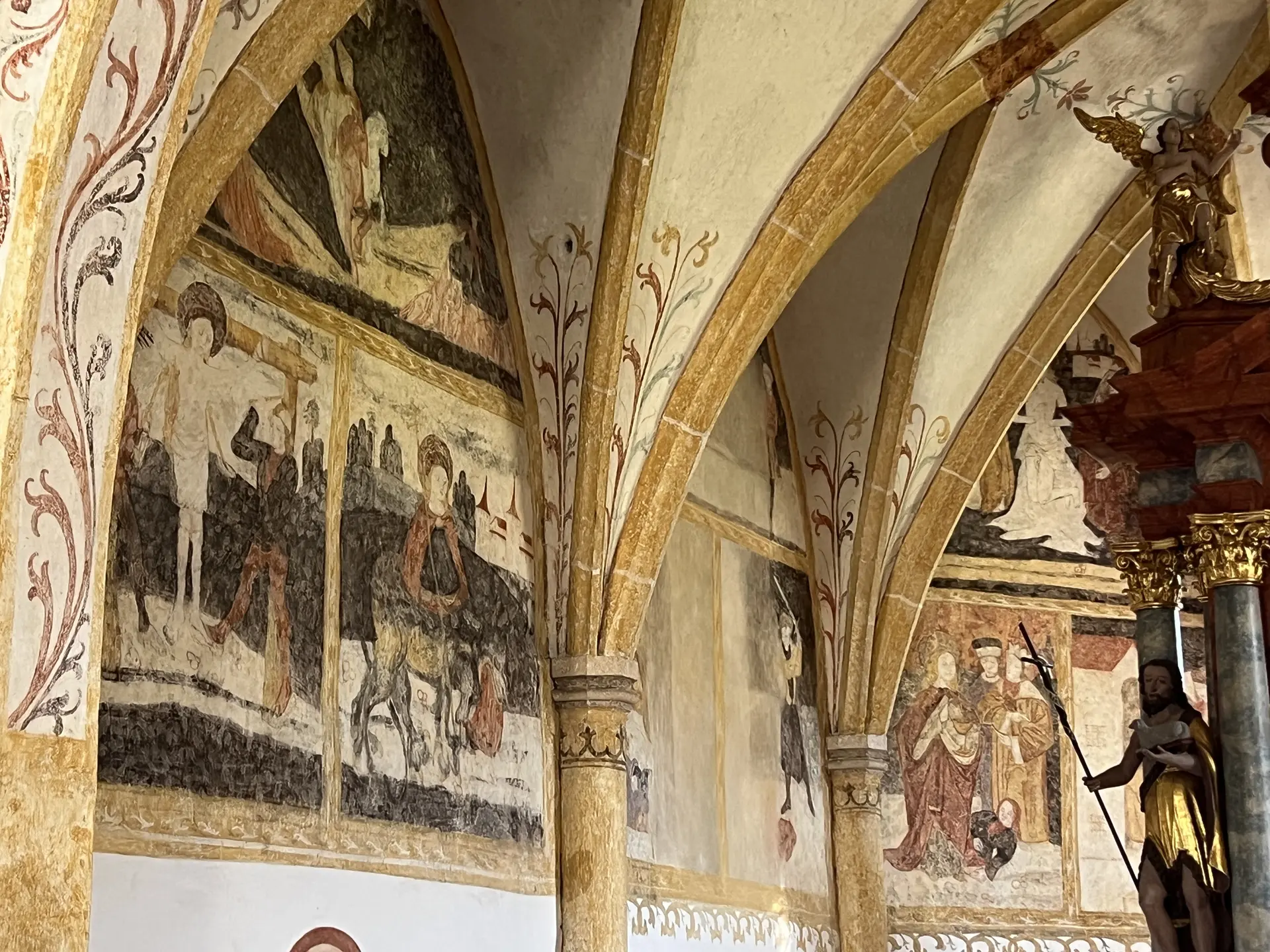 Fresken in der Kirche St. Margarethen | © DAV Augsburg Senioren