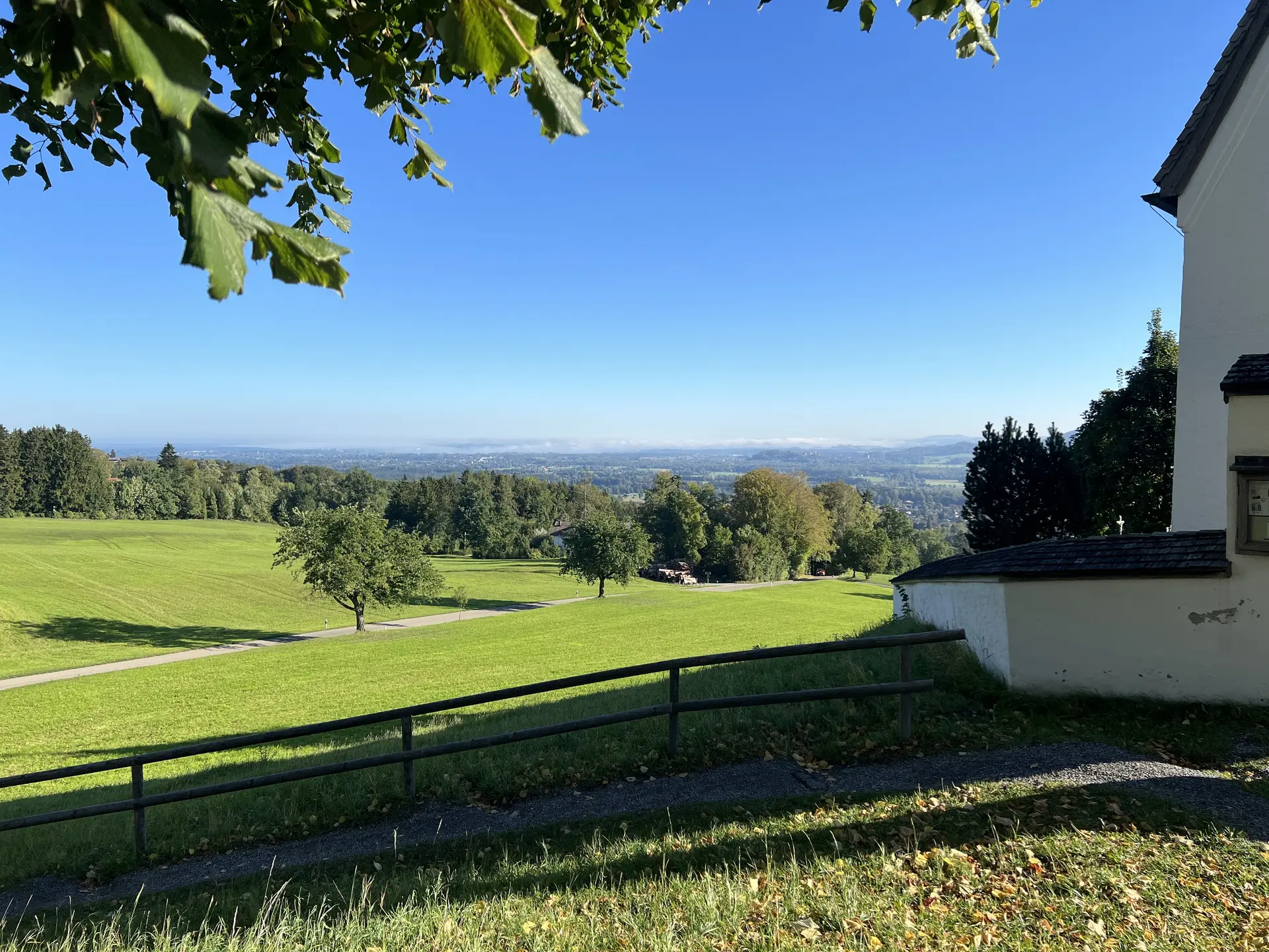 St. Margarethen – Blick von der Dorfkirche nach Nordosten in Inntal | © DAV Augsburg Senioren