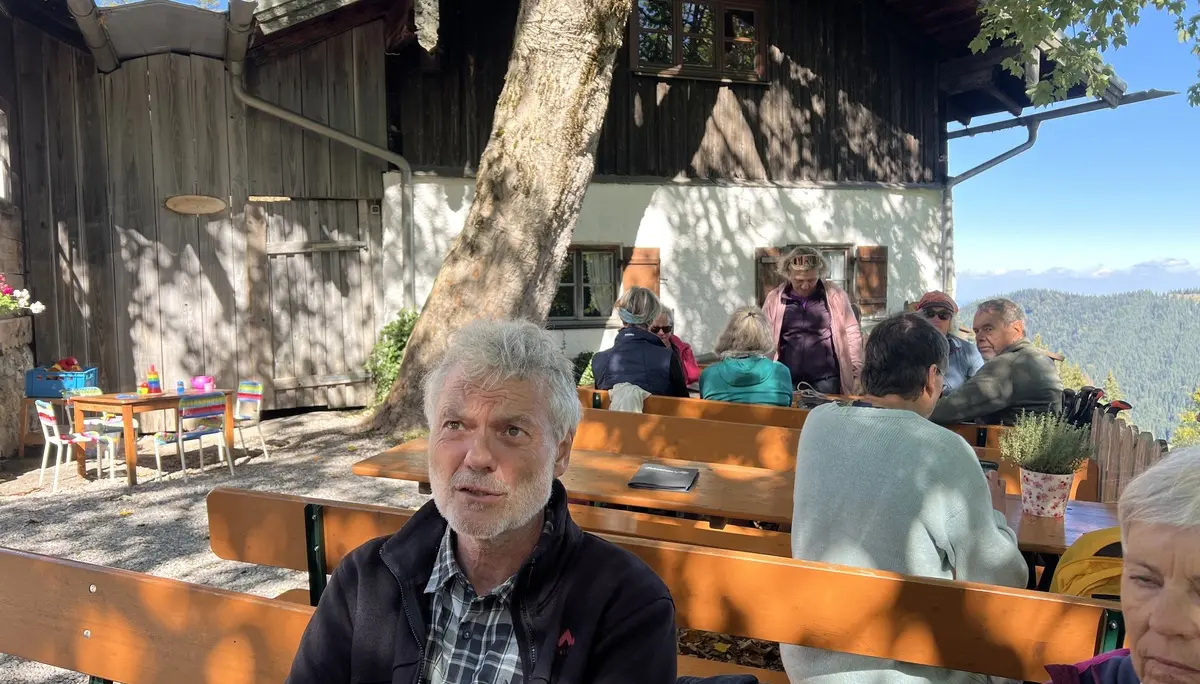 Einkehr in der Schuhbräualm | © DAV Augsburg Senioren