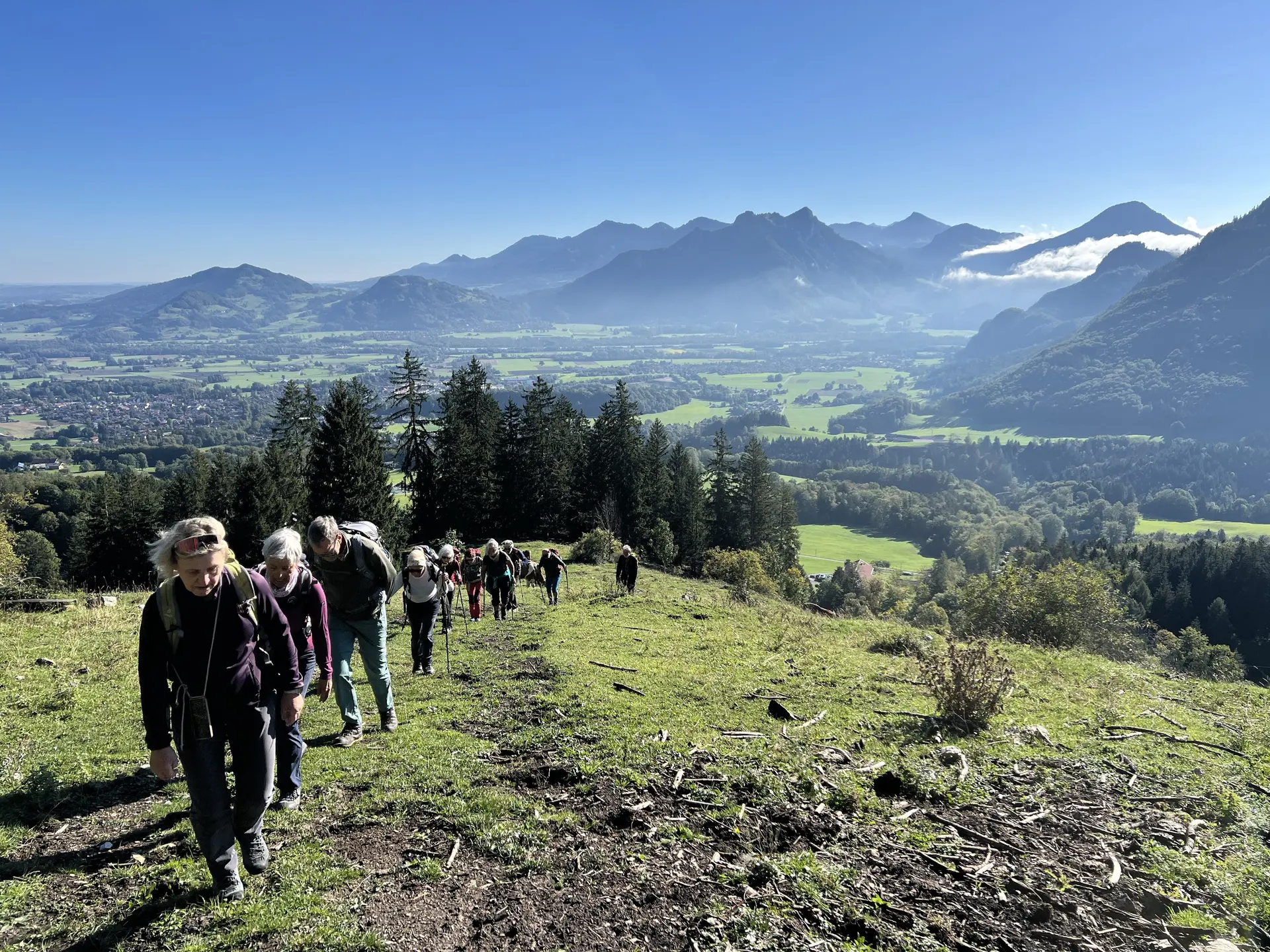 Aufstieg zur Breitenberghütte - Blick aufs Inntal und die Chiemgauer Berge | © DAV Augsburg Senioren