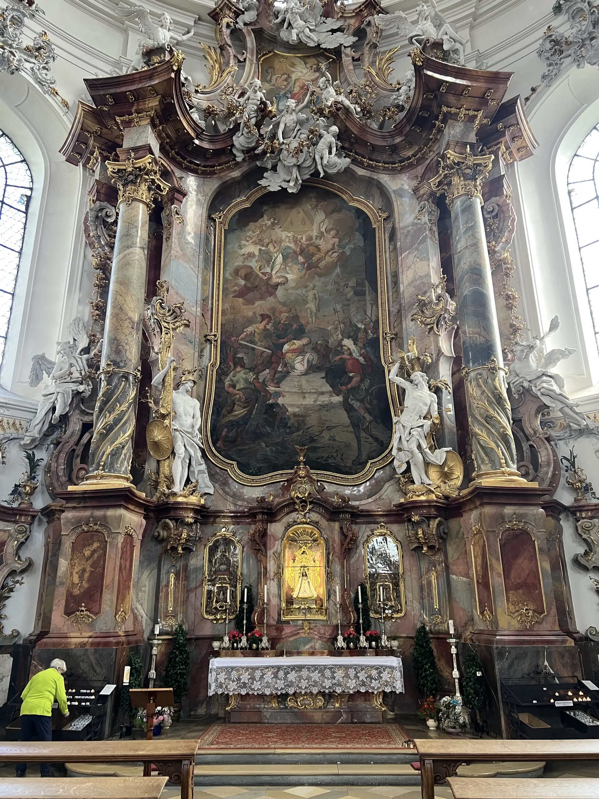 Basilika St. Alexander und St. Theodor, Seitenaltar mit dem Wallfahrtsbild „Unsere Liebe Frau von Eldern“ | © DAV Augsburg Senioren