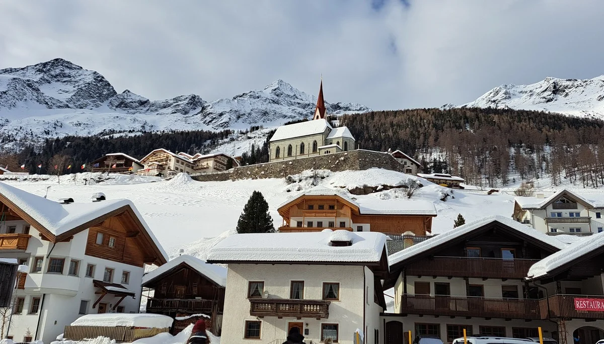 Rein i.T. mit Moosstock 3059m | © privat