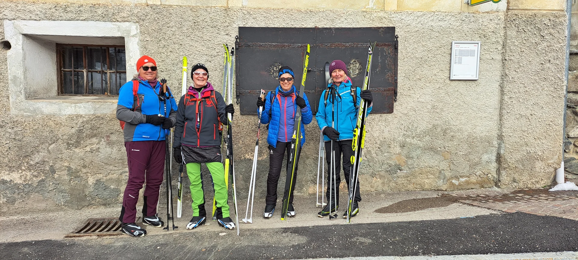 .. und sie warten auf den Bus | © privat