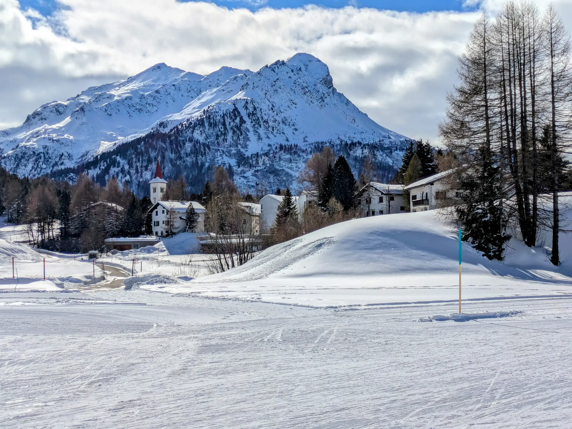 Maloja mit Piz da la Margna | © AloisM