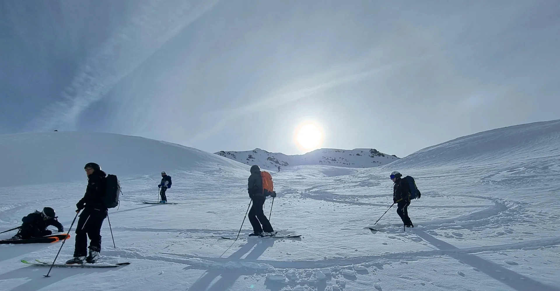 Abfahrt bei Neuschnee | © privat